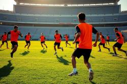 蒙特雷重点培养年轻力量，迎战强敌有备无患