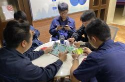 凤凰城球队决战八强背水一战的简单介绍