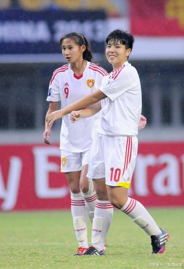 关于引爆足坛：女足争夺联赛冠军势不可挡的信息
