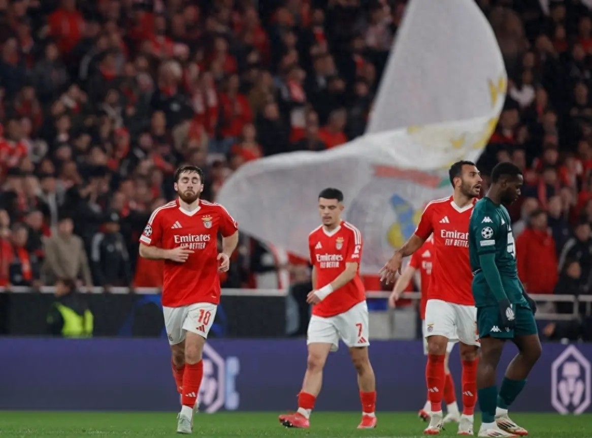 欧冠豪强再登场，如何应对对手的疯狂进攻？的简单介绍