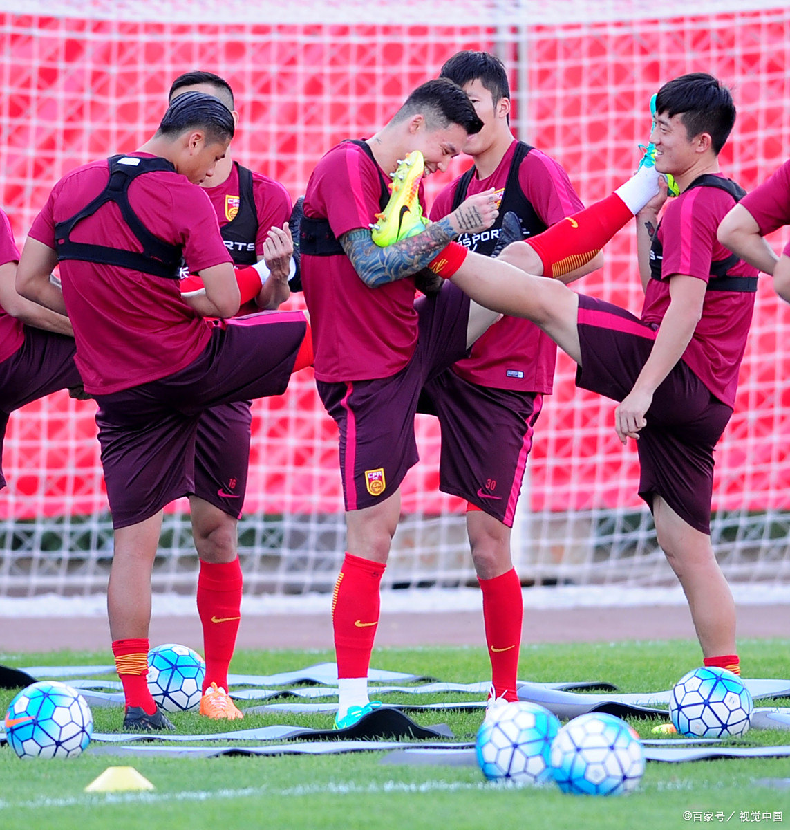 日本队在比赛中锋芒毕露，夺得胜利