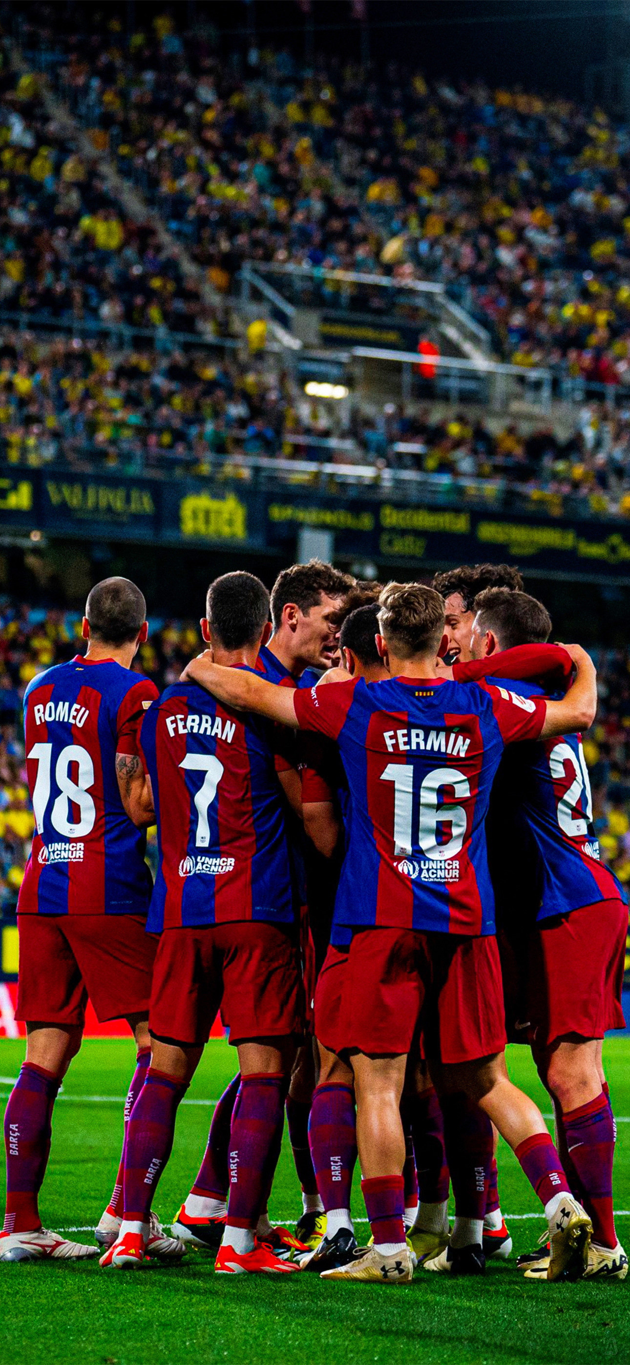 球员奋力冲刺，为胜利贡献力量的简单介绍