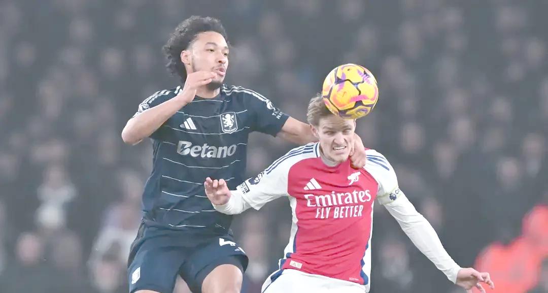 阿森纳客场不敌维拉,遭遇反击 阿森纳客场不敌维拉,遭遇反击